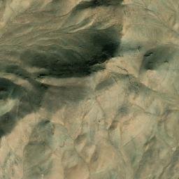 Satellite imagery of Ma‘dan-e Bowksīt Rūbāz-e Şadrābād, IR