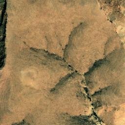 Satellite imagery of Khashm az Zumaylah, LY