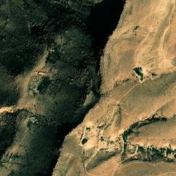 Satellite imagery of Khashm Bū Raghwah, LY