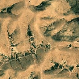 Satellite imagery of Khashm Bū Raghwah, LY