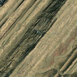 Satellite imagery of Dê Chāhkay Ghar, AF