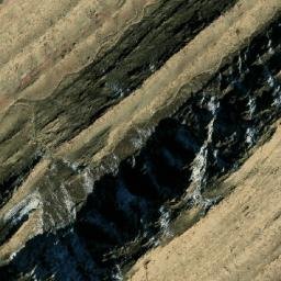 Satellite imagery of Dê Bāghgay Ghar, AF