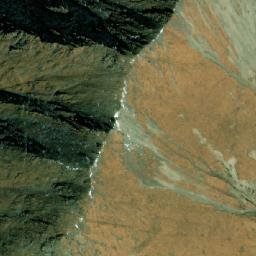 Satellite imagery of Wairi La, CN