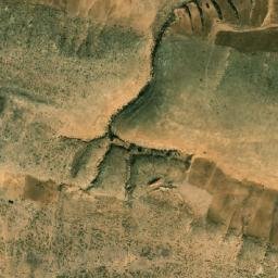 Satellite imagery of Ḩajāj Shawmar, LY