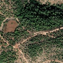 Satellite imagery of Shluẖat Hartuv, IL
