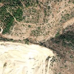 Satellite imagery of Shluẖat Hartuv, IL