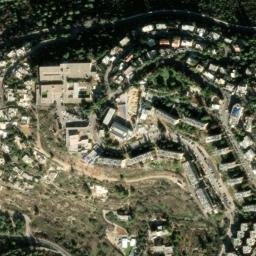 Satellite imagery of Miẕpé Kerem, IL