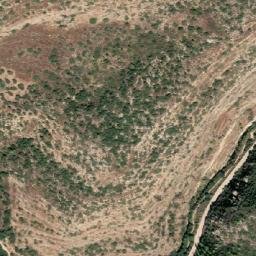 Satellite imagery of Shluẖat Hartuv, IL