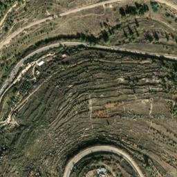 Satellite imagery of Rekhes Lavan, IL