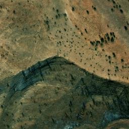 Satellite imagery of Isk-n-Bouwtamart, MA