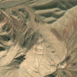 Satellite imagery of Ma‘dan-e Rūbāz-e Gol Sefīd, IR