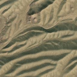 Satellite imagery of Ma‘dan-e Rūbāz-e Gol Sefīd, IR