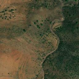 Satellite imagery of Al Bora-n-Tizi, MA