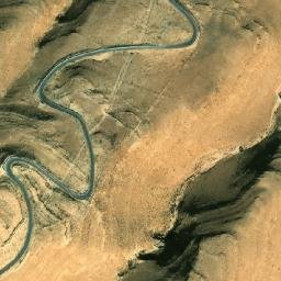 Satellite imagery of Naqb al Ḩalfāyah, EG