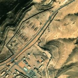 Satellite imagery of Naqb al Ḩalfāyah, EG