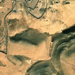 Satellite imagery of Naqb al Ḩalfāyah, EG