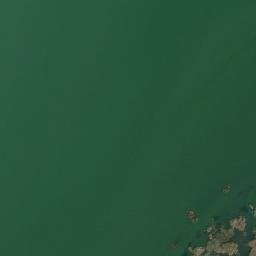 Satellite imagery of Al Kawm al Akhḑar, EG