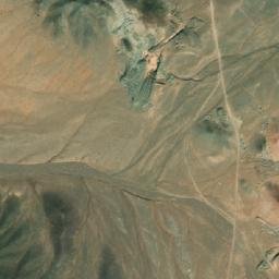 Satellite imagery of Ma‘dan-e Rūbāz-e Gol Sefīd, IR