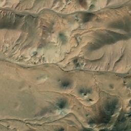 Satellite imagery of Ma‘dan-e Rūbāz-e Gol Sefīd, IR