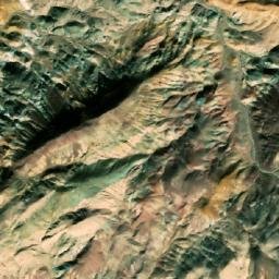 Satellite imagery of Ma‘dan-e Rūbāz-e Gol Sefīd, IR