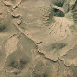 Satellite imagery of Ma‘dan-e Rūbāz-e Gol Sefīd, IR