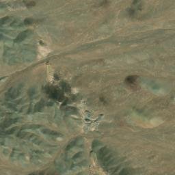 Satellite imagery of Ma‘dan-e Rūbāz-e Gol Sefīd, IR