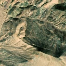 Satellite imagery of Ma‘dan-e Rūbāz-e Gol Sefīd, IR
