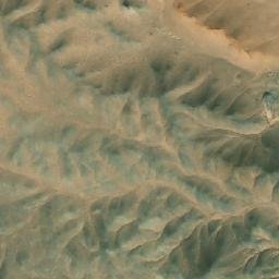 Satellite imagery of Ma‘dan-e Rūbāz-e Gol Sefīd, IR