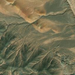 Satellite imagery of Ma‘dan-e Rūbāz-e Gol Sefīd, IR