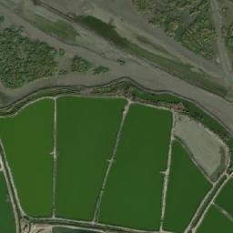 Satellite imagery of Kawm Fajnūn, EG