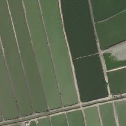 Satellite imagery of Al Kawm al Mashqūq, EG