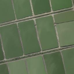 Satellite imagery of Al Kawm al Mashqūq, EG