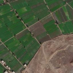 Satellite imagery of Kawm Ḩamad Fīnīs, EG