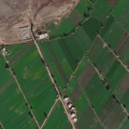 Satellite imagery of Kawm Ḩamad Fīnīs, EG
