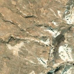 Satellite imagery of Ẕuqé Rom, IL