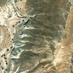 Satellite imagery of Ẕuqé Rom, IL