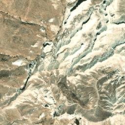 Satellite imagery of Ẕuqé Rom, IL