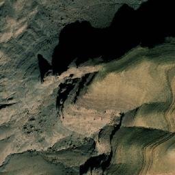 Satellite imagery of Tinislane, MA