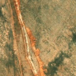 Satellite imagery of Qaret Ateiyiq, EG