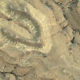 Satellite imagery of Miẕpé HaMakhtesh, IL