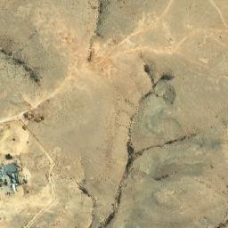 Satellite imagery of Miẕpé HaMakhtesh, IL