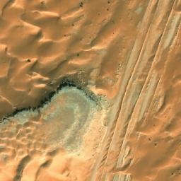 Satellite imagery of Guern ez Zouin, DZ