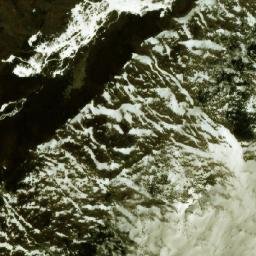 Satellite imagery of Mugbo La, CN