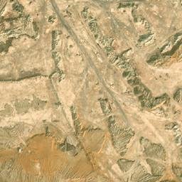Satellite imagery of Al Ḩalazūn, EG