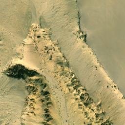 Satellite imagery of Naqb ‘Abd al Hādī, EG