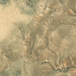 Satellite imagery of Meẕuqe Loẕ, IL