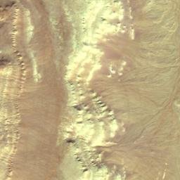 Satellite imagery of Al Ţawq al Aḩmar, EG