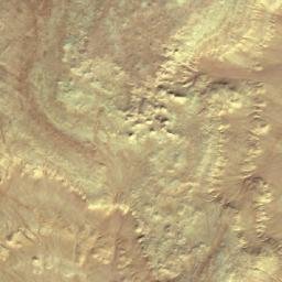 Satellite imagery of Al Ţawq al Aḩmar, EG