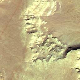 Satellite imagery of Al Ţawq al Aḩmar, EG