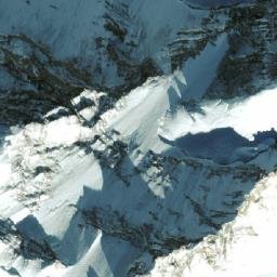 Satellite imagery of Nyainqêntanglha Feng, CN